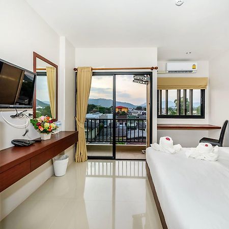 The Topaz Residence Phuket Town Extérieur photo