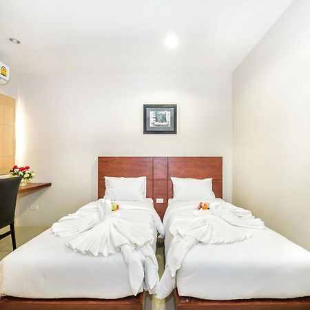 The Topaz Residence Phuket Town Extérieur photo